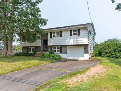 21 Old Farm Road, Bristol, CT, 06010