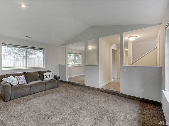 5th image of 2929 210th St SW