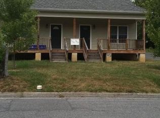 922 Kabrich St, Blacksburg, VA 24060