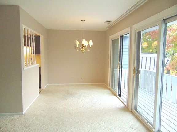 5th image of 369 Thornhill Ct