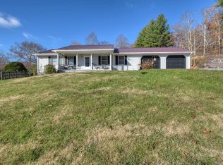 175 Fitzsimmons Hill Rd, Elizabethton, TN 37643