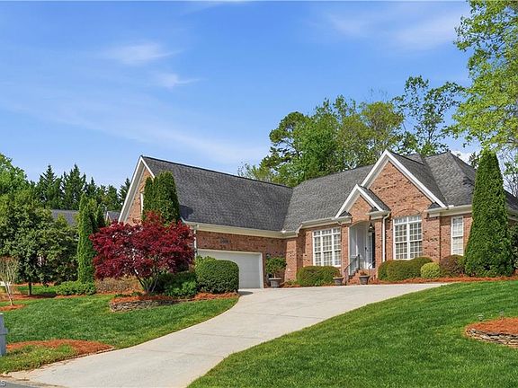 4th image of 719 Greyrock Rd