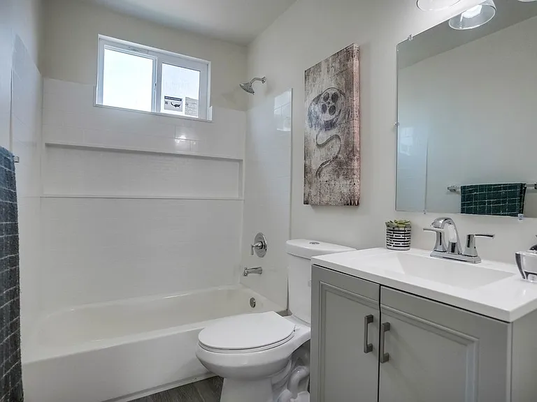 900 Alamitos Ave — Photo 29