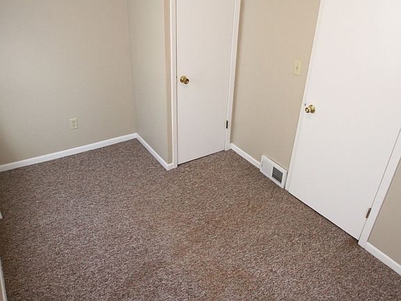4th image of 600 McKinley Ave #1eb55fe04