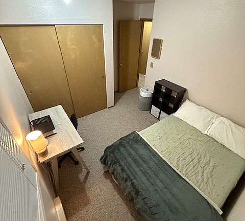 5th image of 6117 20th Ave NW #202