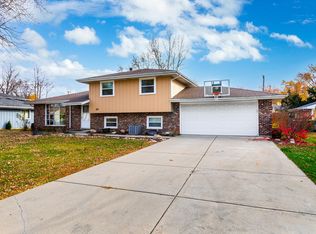 207 Diana Ave, Shorewood, IL 60404