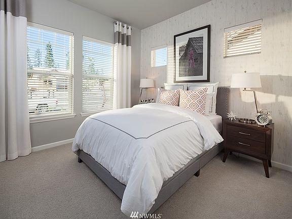 5th image of 3722 Oakwood (lot 35) Street SE