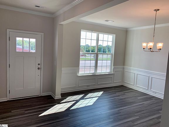5th image of 369 Pine St Lot 16