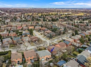 1458 Greenbriar Dr, Oakville, ON L6M1Z4