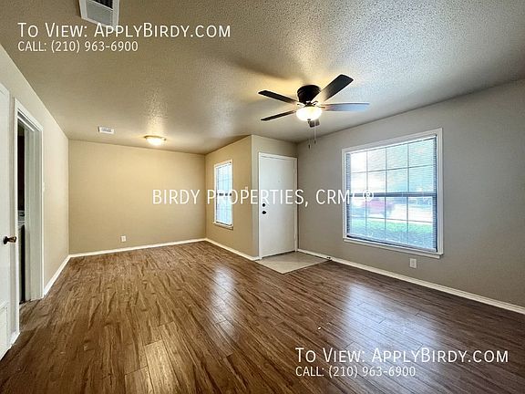 3rd image of 106 Johnathan Ave