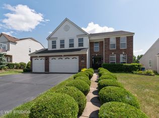 10696 Golden Gate Ave, Huntley, IL 60142
