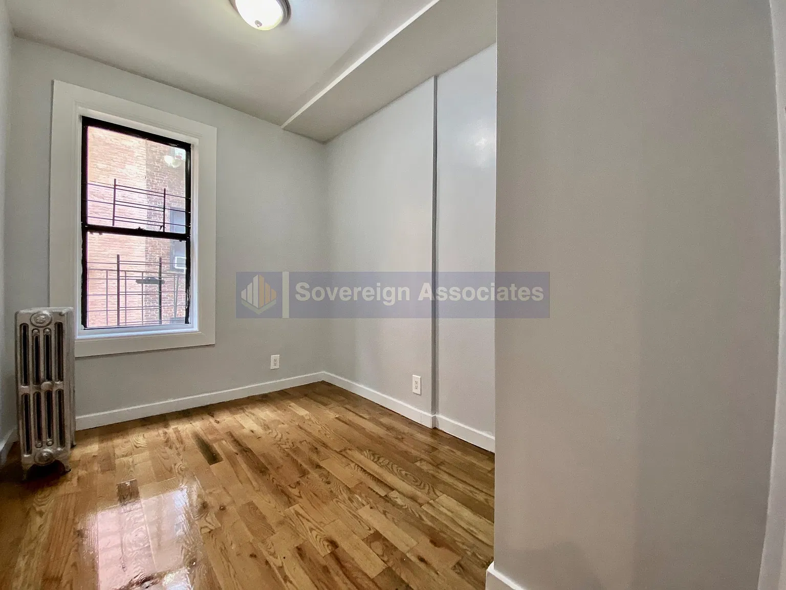 24 Thayer Street — Photo 4