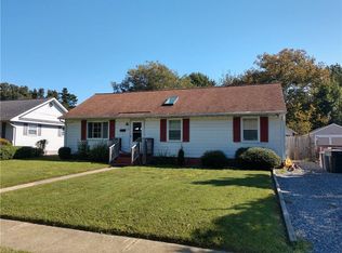 126 Winchester Dr, Hampton, VA 23666
