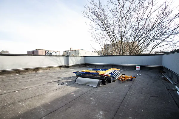 Rented by Nooklyn NYC LLC | media 47