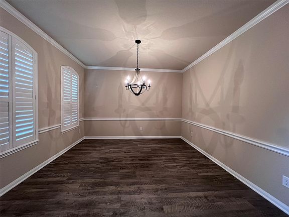 5th image of 7703 Lehman Rd