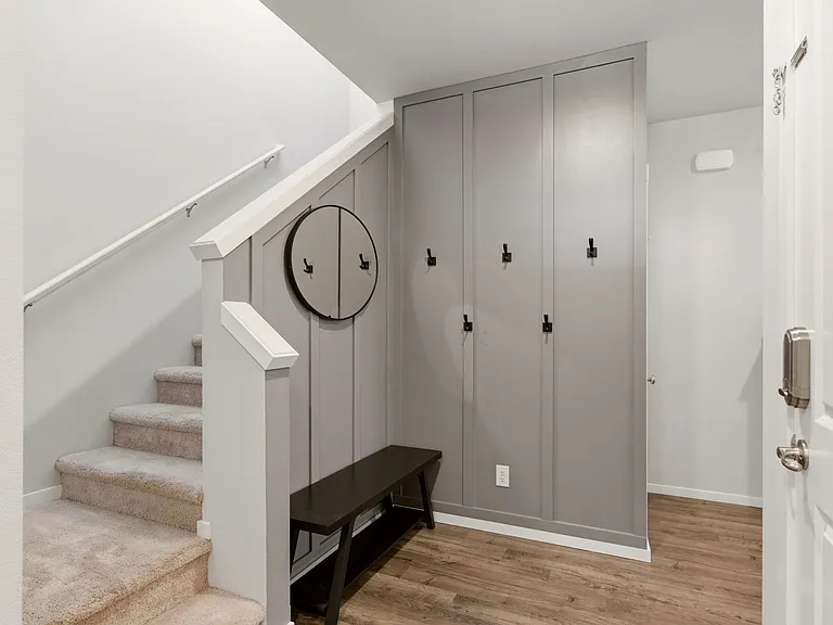 335 Belfair St SW — Photo 2