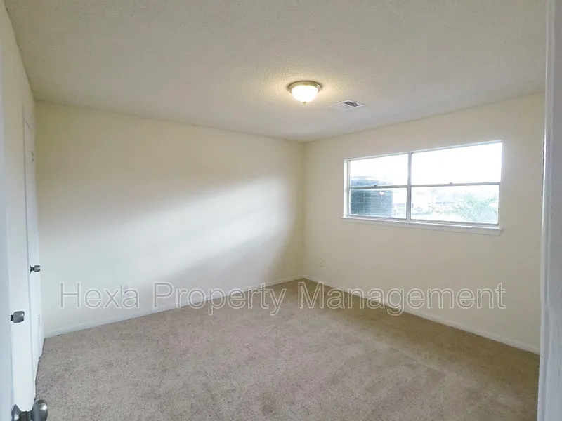 Brittmoore Townhouse — Photo 3