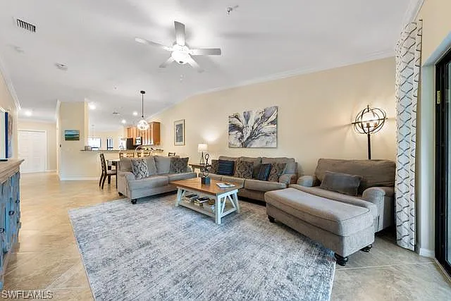 2 bed, 2.0 bath, 1549 sqft, $8,500 — Photo 4