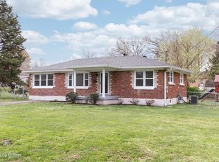 5208 Dogwood Dr, Louisville, KY 40258
