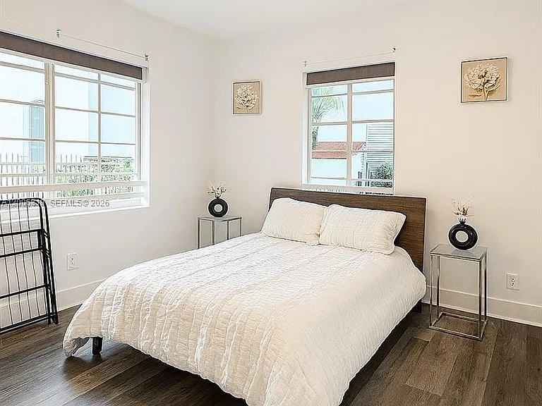 600 15th St #4 — Photo 3