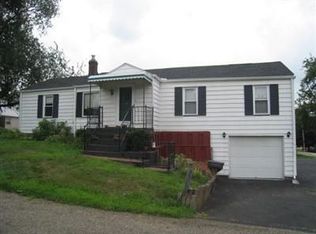 1506 41st St NW, Canton, OH 44709