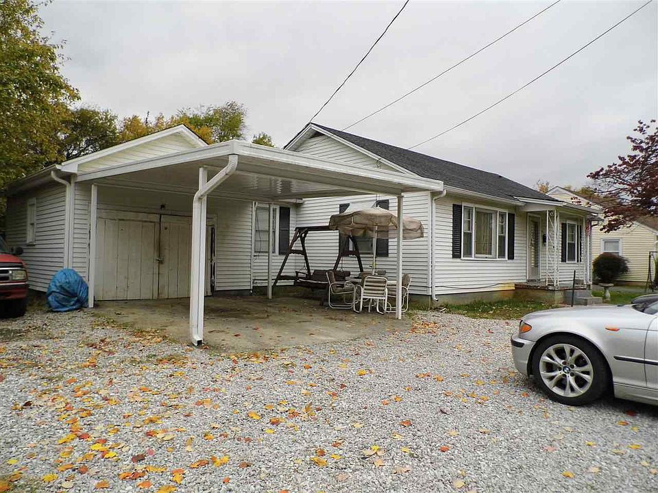 2nd image of 321 Tulip Dr