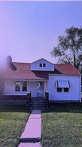 406 E Pearl St Photo 1
