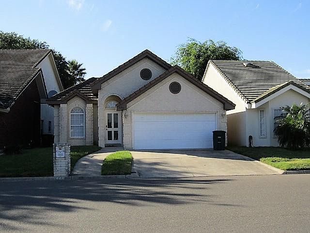 1st image of 806 Cimarron Dr