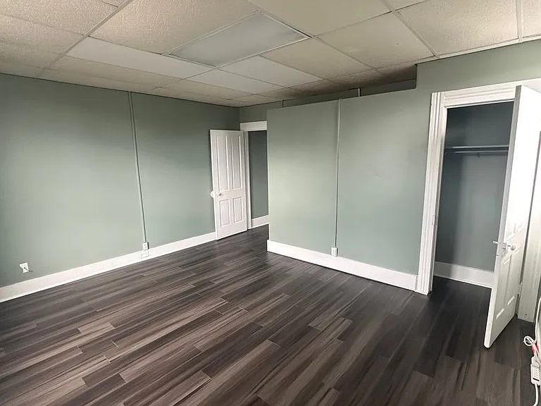 1141 Chestnut St — Photo 22