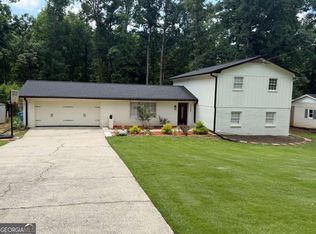 1208 Golden Cir SW, Lilburn, GA 30047