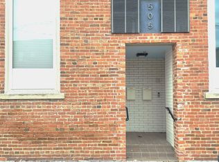 505 N Hickory St #111, Champaign, IL 61820