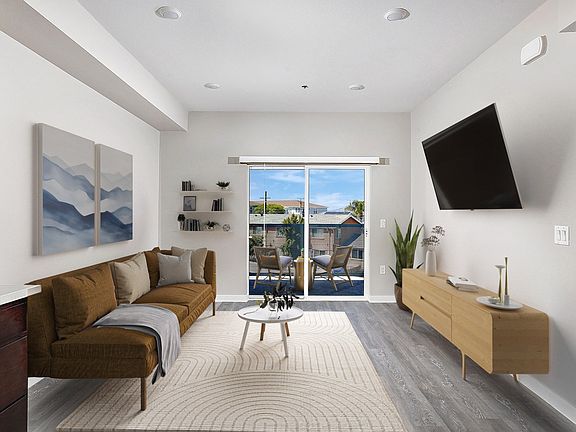 One-Bedroom Apartment Home