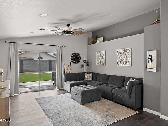 2nd image of 2539 E CAMINO Street