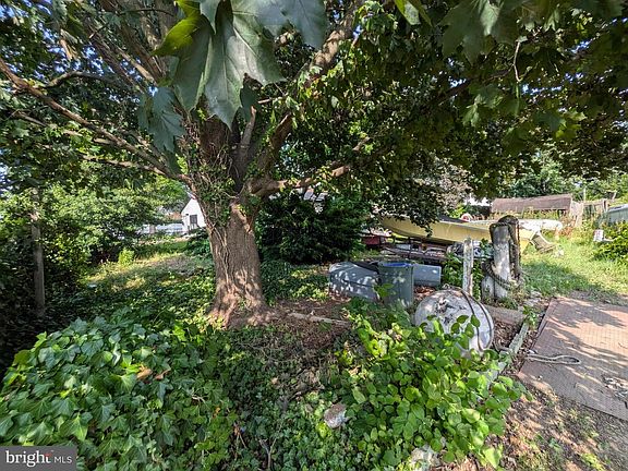 3rd image of 0 Trenton Ave
