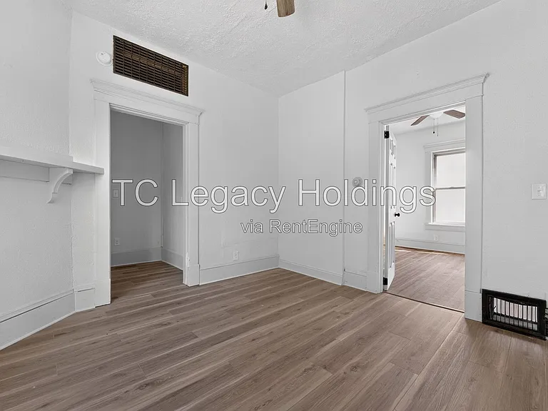 890 Traction St — Photo 21