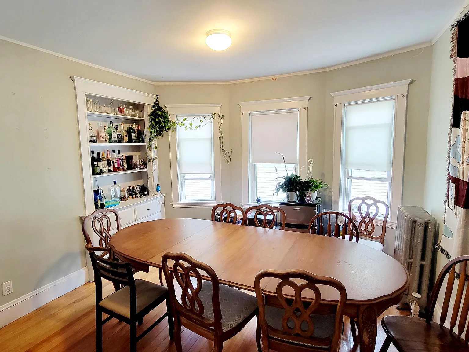 6 bed, $7,800 — Photo 4