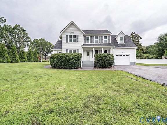 3rd image of 11901 Warfield Estates Dr