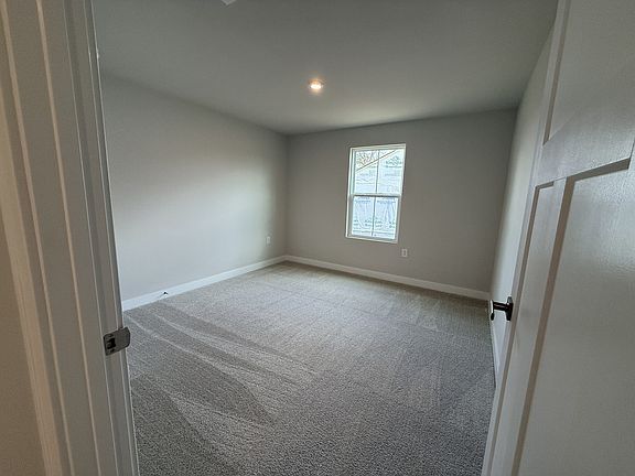 3rd image of 507 Carothers Way Lot 184