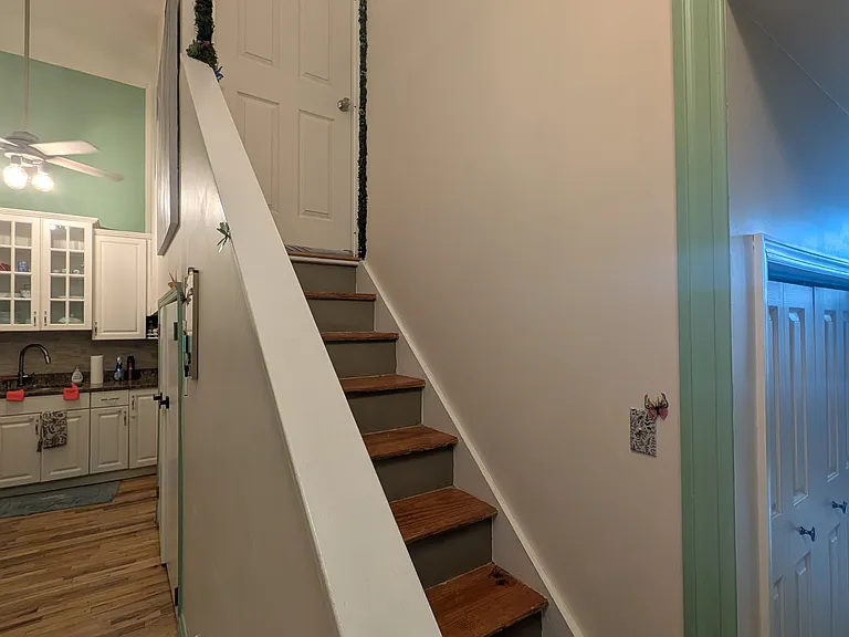 518 Gregory Ave — Photo 8