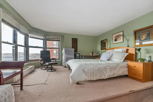 Sold by SBNY RE | media 23