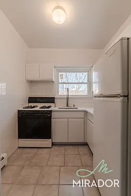 Rented by Mirador Real Estate | media 30