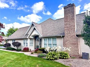 5217 Wolf Run Village Ln, Erie, PA