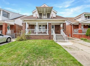 7057 Middlepointe St, Dearborn, MI 48126