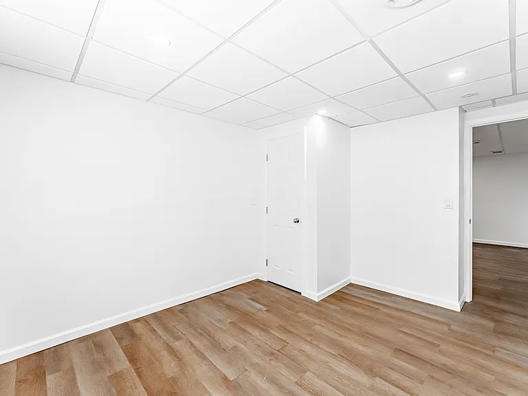 321 Waitman St #A — Photo 10