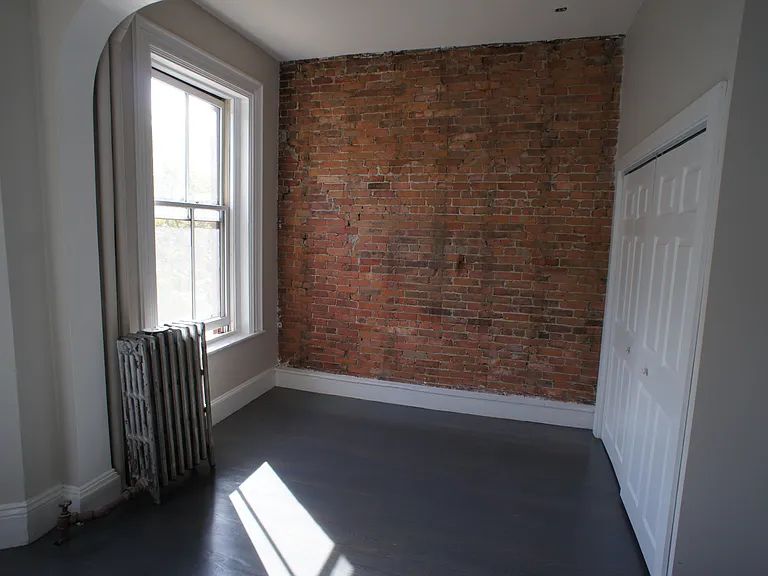 153 Warren Ave #2 — Photo 5