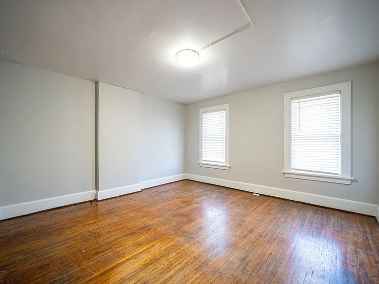 828 Dennison Ave — Photo 10
