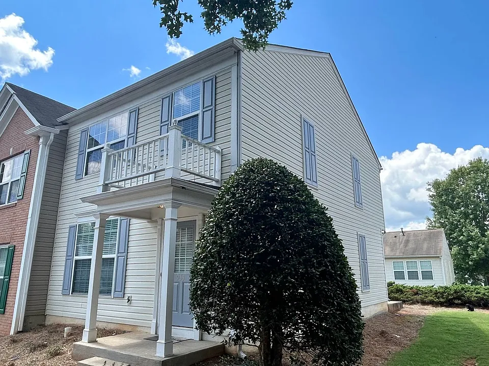 933 Prestwyck Ct