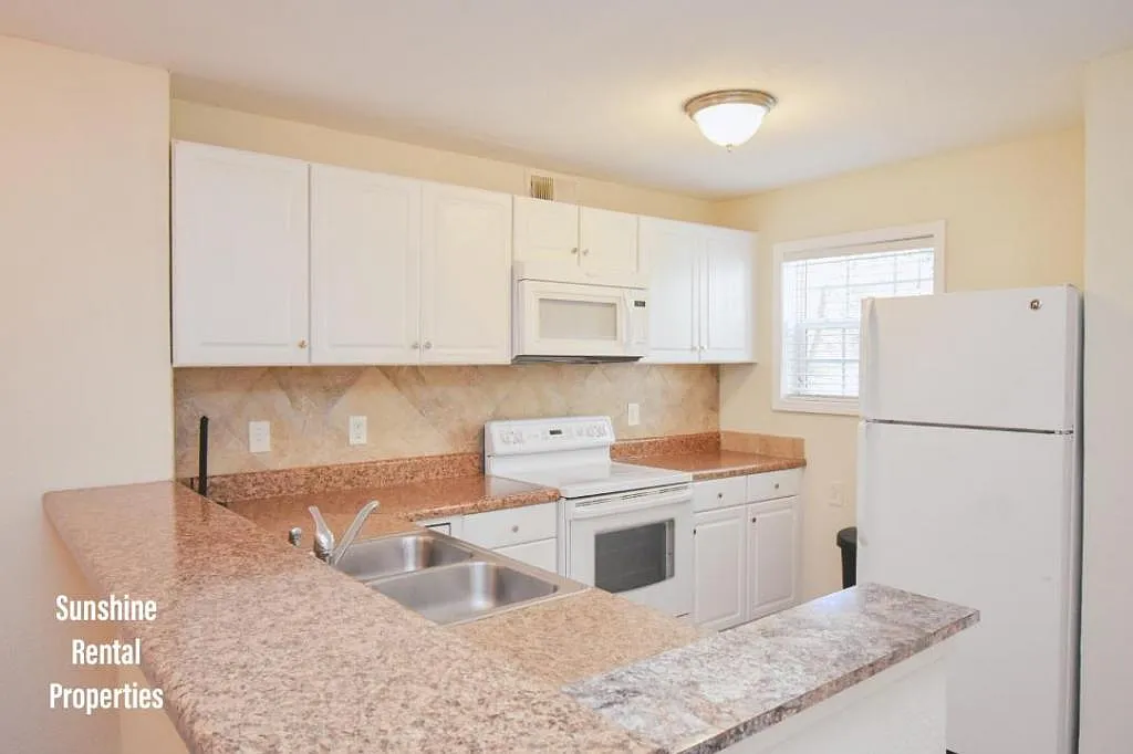 6010 Dick Pond Rd. — Photo 3