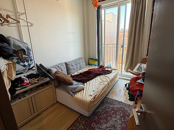 4th image of 55 Veronica Pl APT 3B
