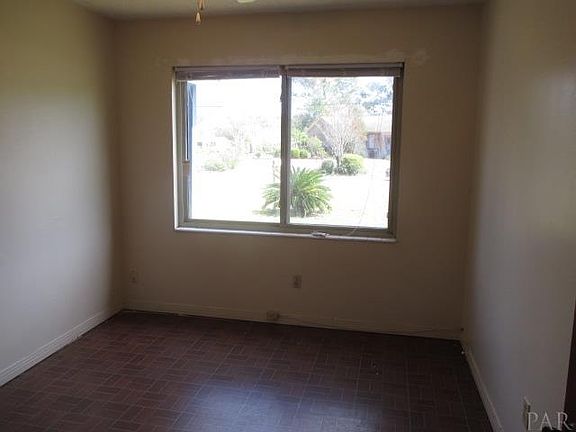 5th image of 5735 Hermosa Cir
